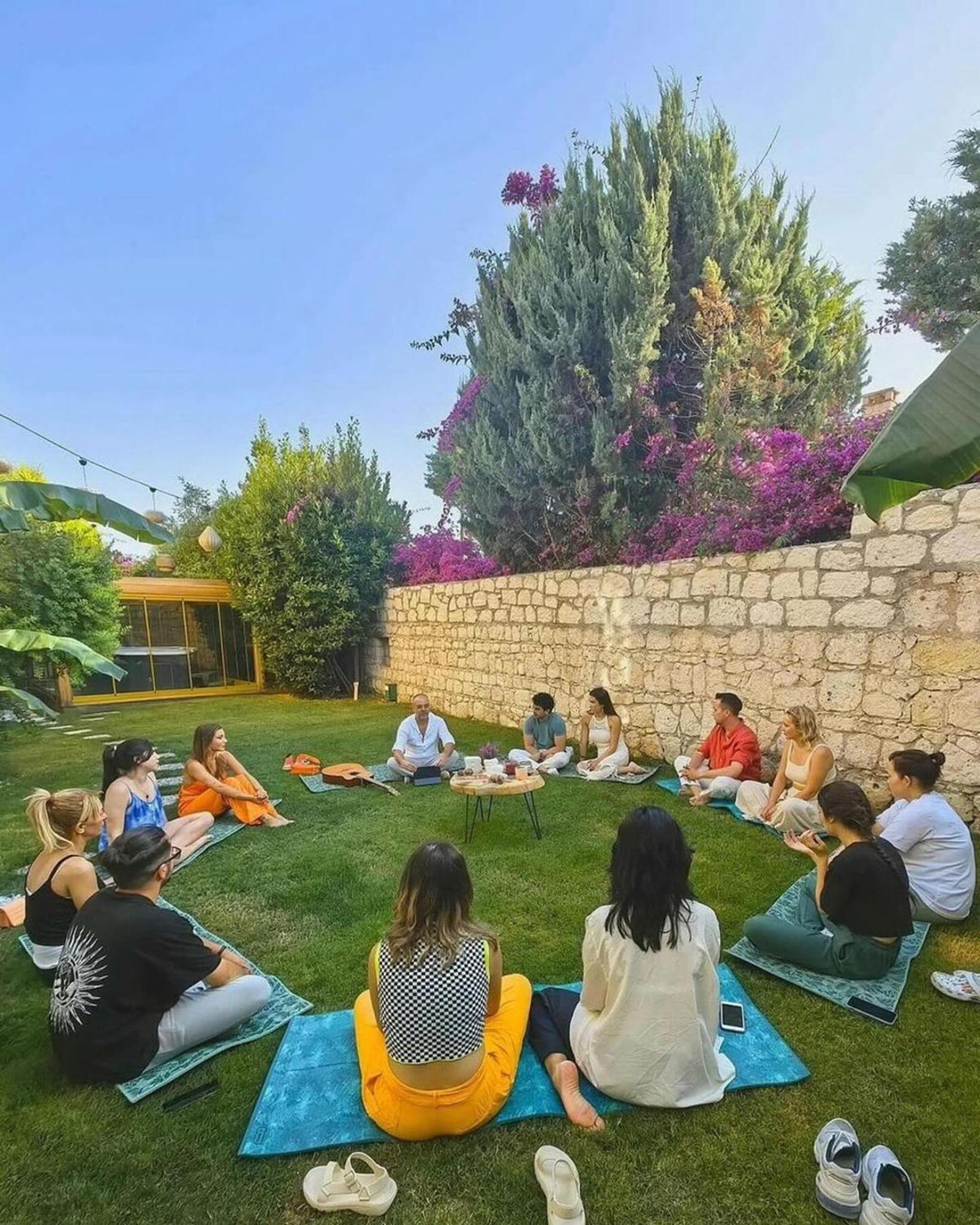 Alacati Wellness Garden Bagian luar foto