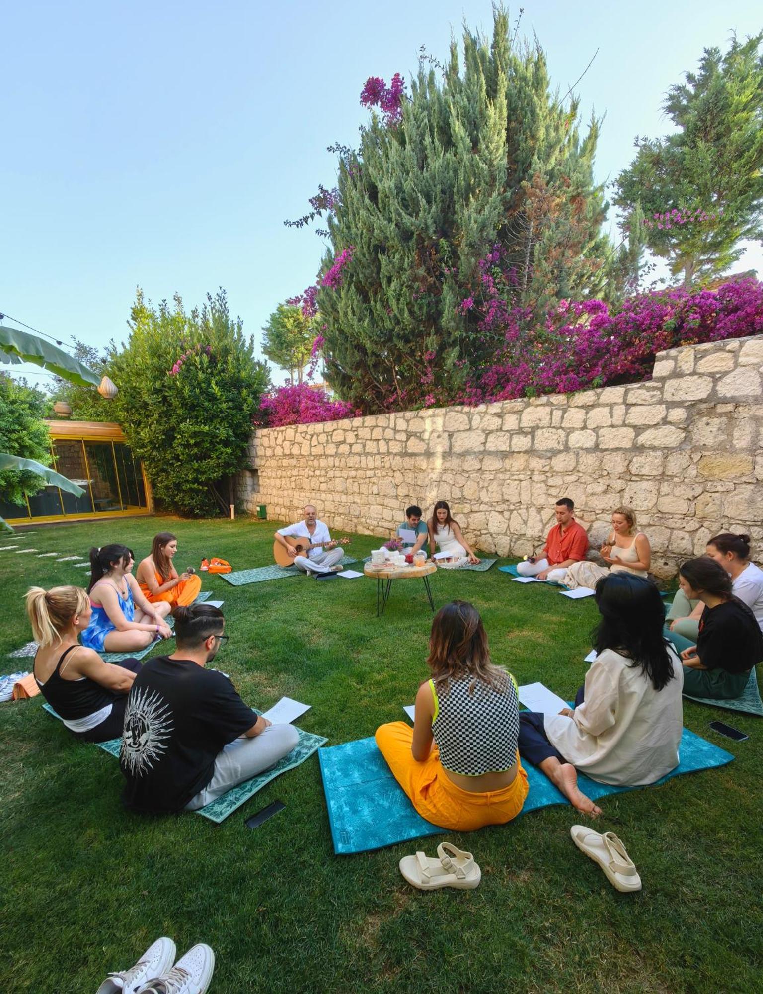 Alacati Wellness Garden Bagian luar foto